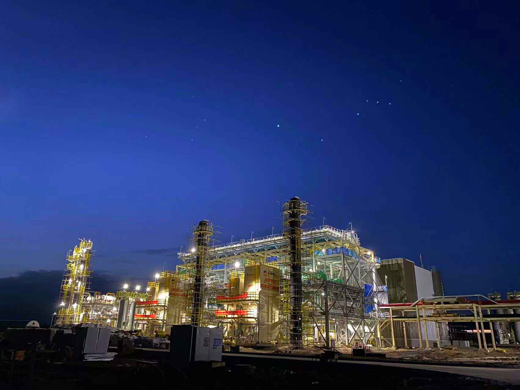 哈密巨融能源LNG生产基地
